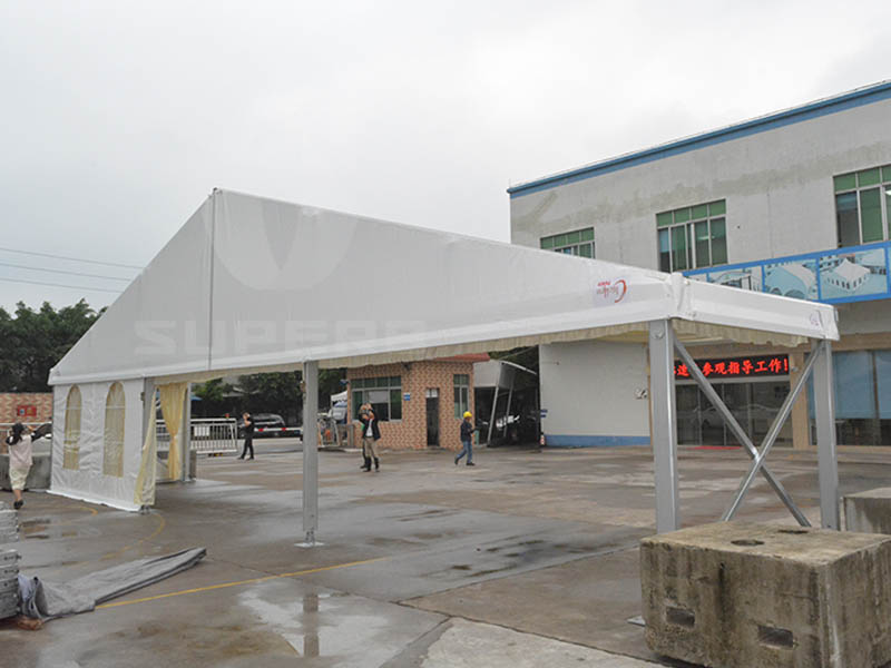 Commercial Party Tents