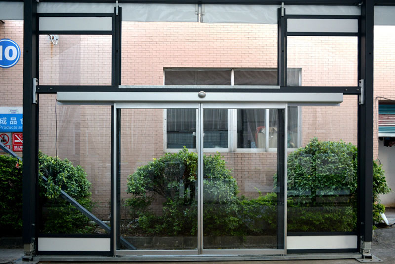 Glass door of the tent